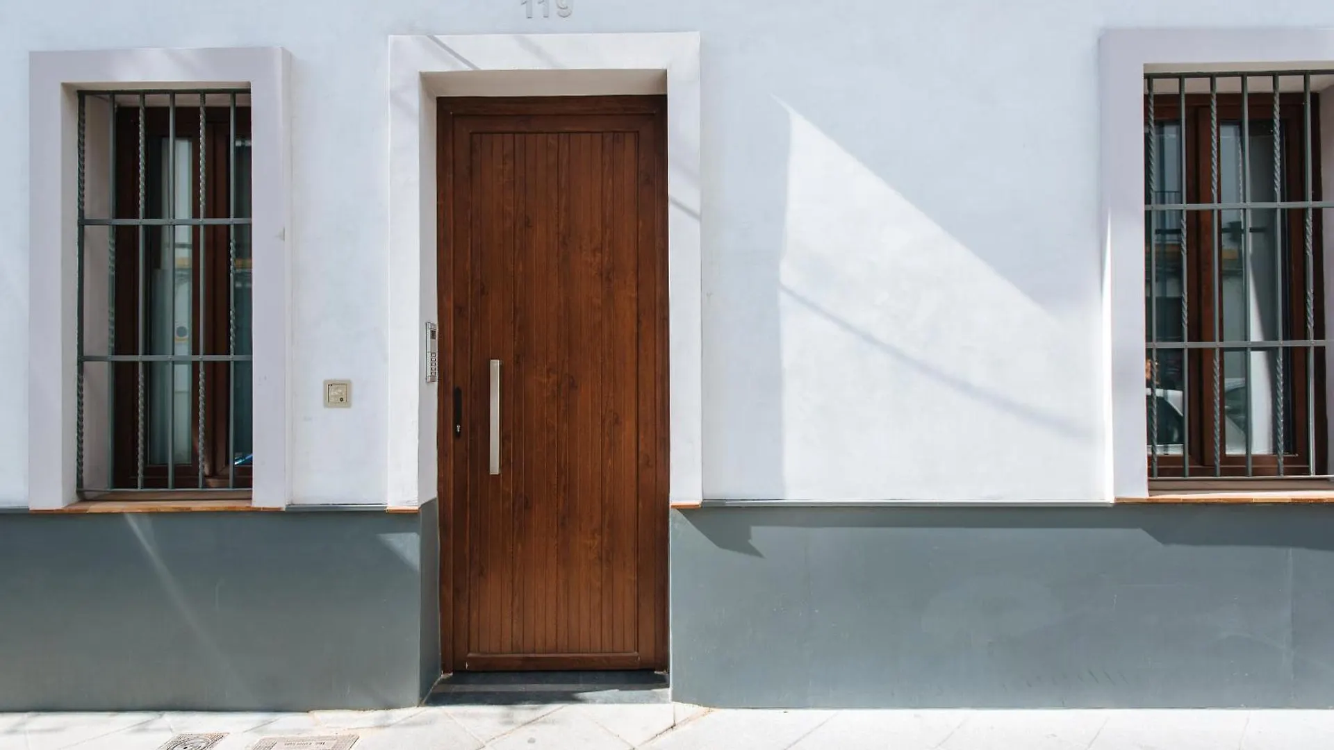 Apartamento Industrial 1 Dormitorio Y Garaje Seville Spain